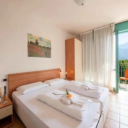 In Am Luganersee Апартаменты